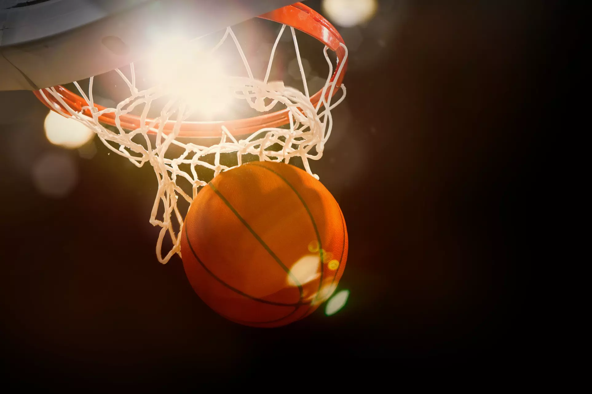 Boost Skills with Star Plair's 3- or 4-Day Basketball Camp