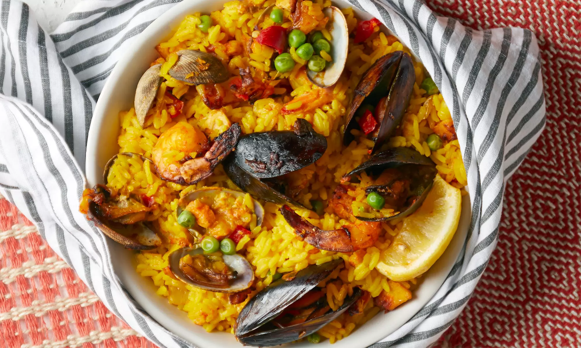 Food and Drinks at Sagres Bar and Grill (Up to 40% Off) - Primary Image