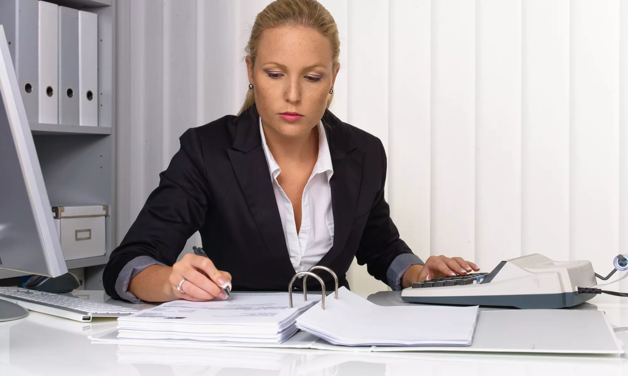 Up to 50% Off on Online Legan Consultant  at Your Legal Clerk .Com - Primary Image