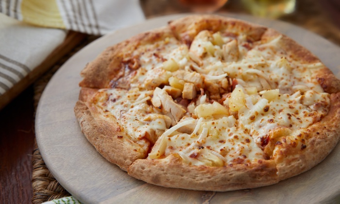 Save 30% When You Spend €30 at Domino's Pizza