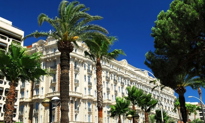 Oszczędź minimum 15% na Twojej Rezerwacji z Booking.com
