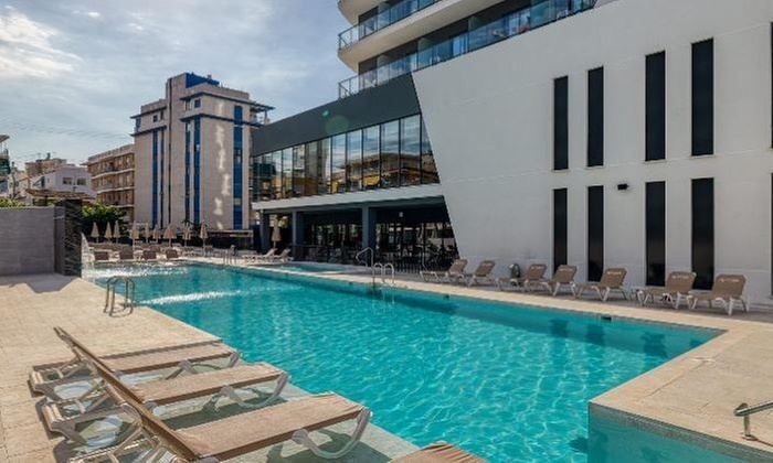 Oferta: 2 niños menores de 12 años Gratis en una selección de los hoteles Senator