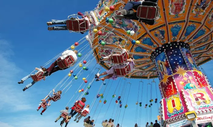 Offres fraîches et tendances pour le printemps chez Parc Astérix !
