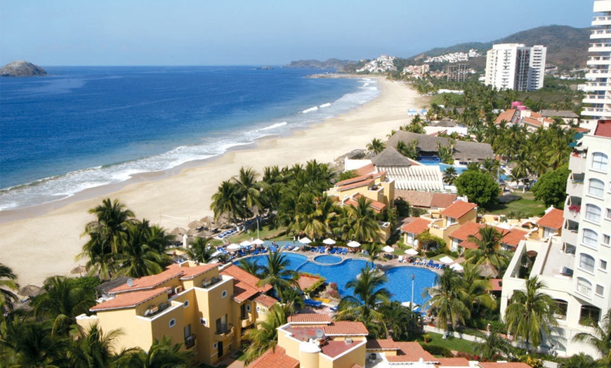 Tesoro Resorts Ixtapa in - Ixtapa-Zihuatanejo, . 40880, null, Mexico |  Groupon Getaways