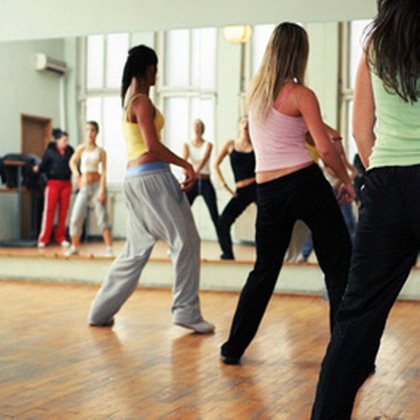 71 Off Group Fitness Classes At Gold S Gym Gold S Gym Groupon