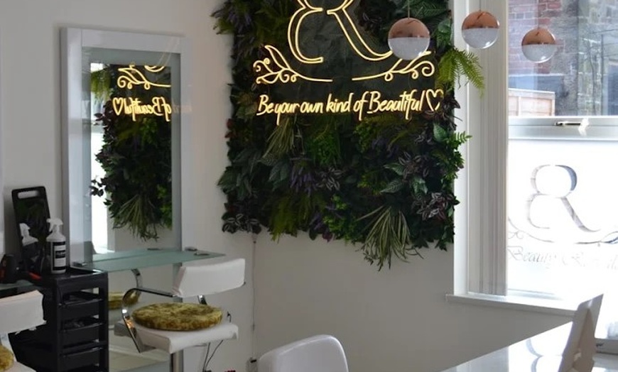 Image 2: Wash, Cut or Roots Colour w/ or w/o Blowdry