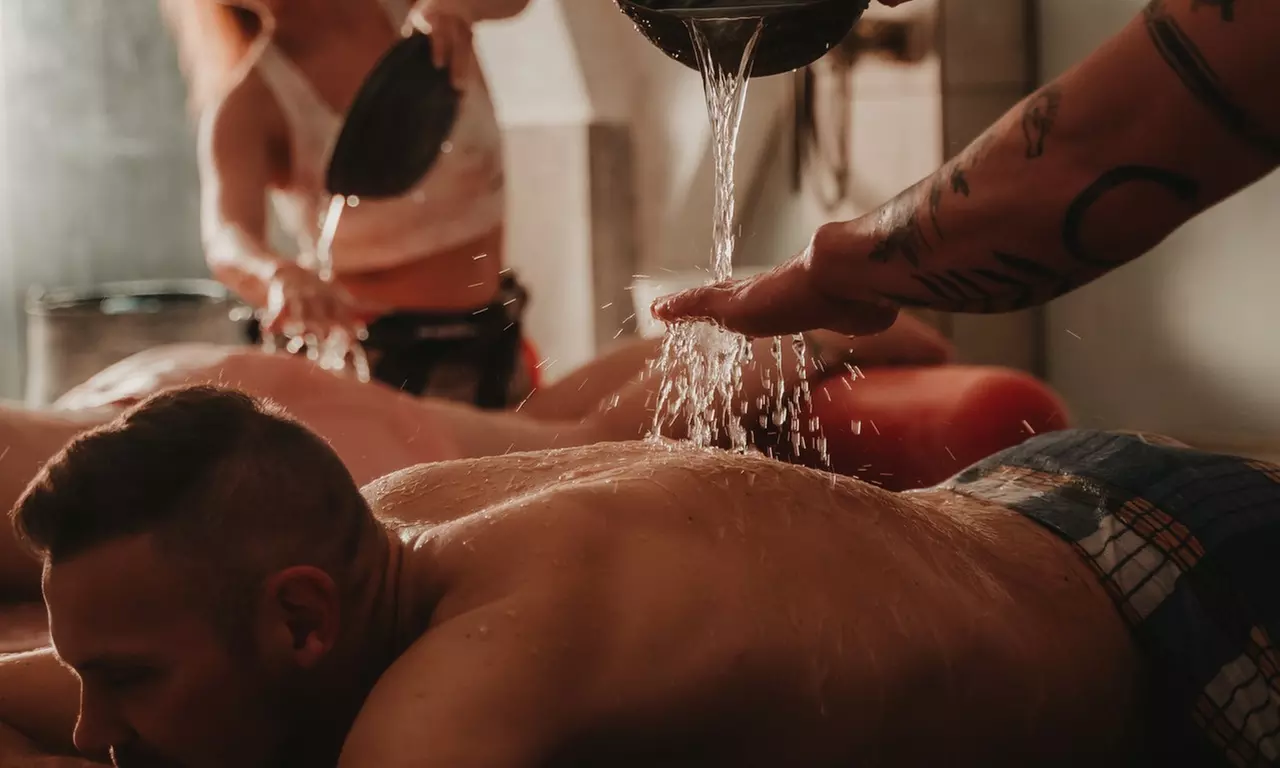 Genieße pure Entspannung: Hamam-Paket mit Schaum-Massage