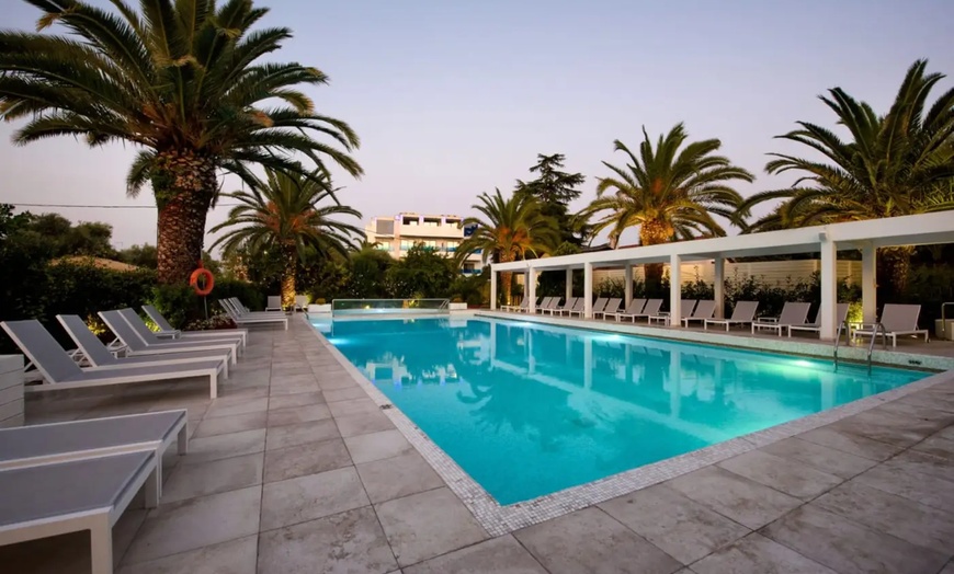 Image 26: ✈ 14-Day Italy and Greece Vacation with Air from Great Value Vacations