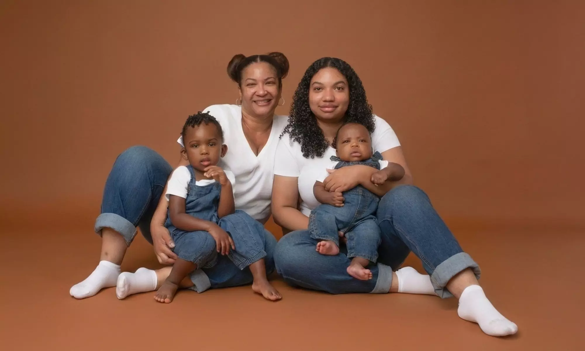 Professional In-Studio Family Photo Shoot with Digital Images