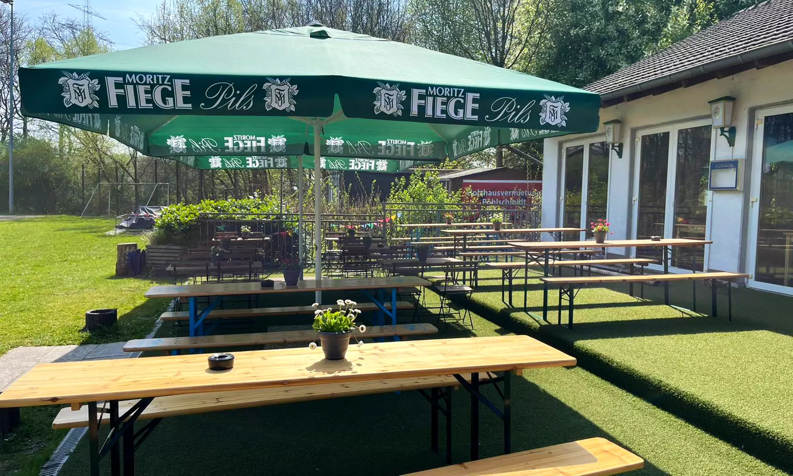 All-You-Can-Eat Büfett nach Wahl für 1 bis 4 Personen