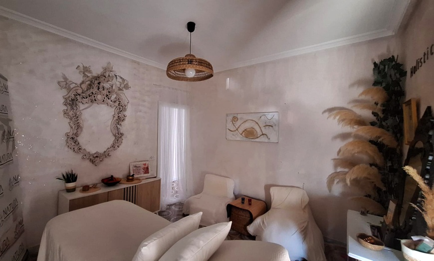 Image 8: Ritual hindú de 60 min con fruta y té, opción individual o doble 