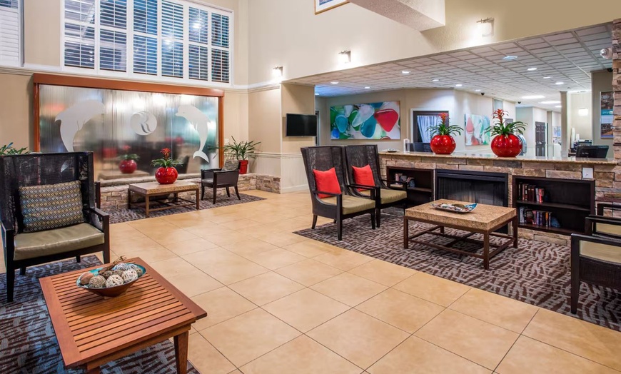 Image 3: Hotel Stay Steps From The Beach w/ Ocean Views & Indoor Pool Access
