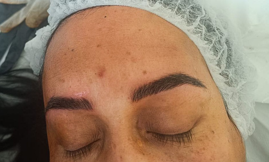 Image 2: Sesión de micropigmentación o microblading de cejas 