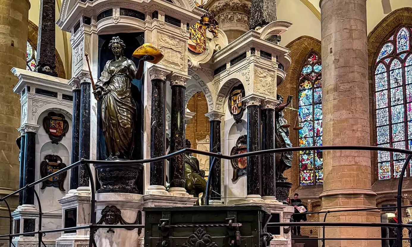 Historisch duo-kerkbezoek in het hart van Delft