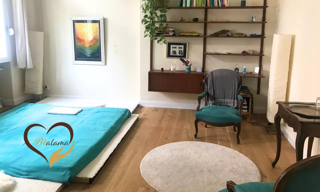 Shiatsu-Behandlung oder Thai-Massage an 1 Zone nach Wahl für 1 Person