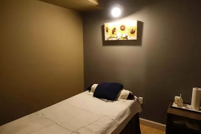 90-Minute Pampering Package with Massage, Reflexology and Aromatherapy for One or Couples (Up to 32% Off)