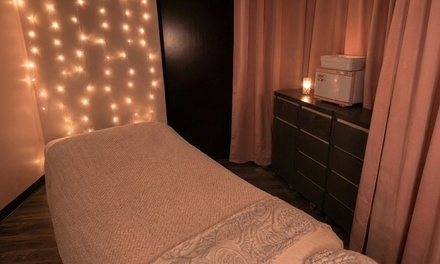 90 Minutes Hot Stone Massage with Aromatherapy - Esthetics by Casie