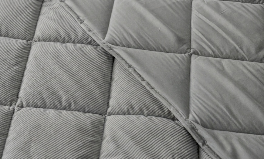 Image 8: Trapunta invernale matrimoniale in velluto