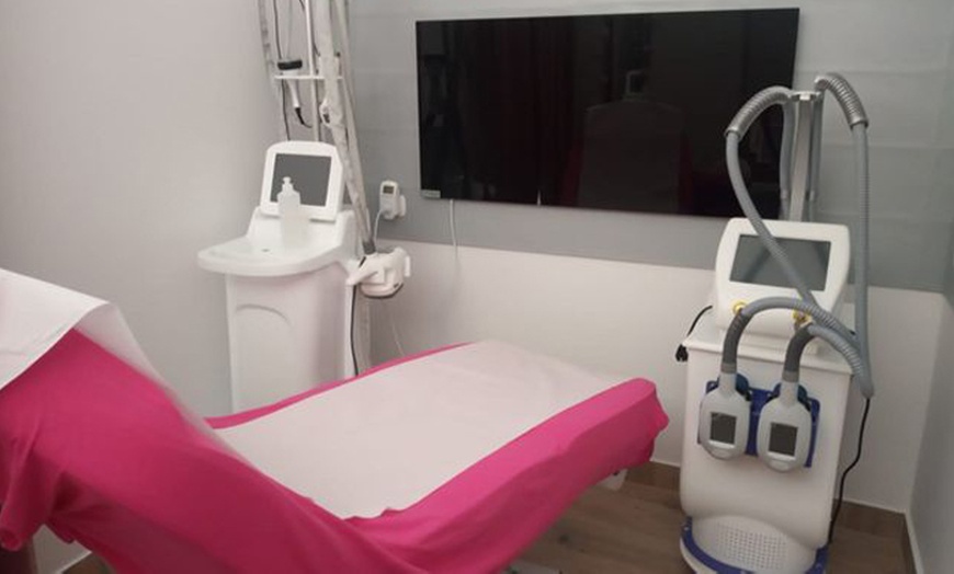 Image 8: Liftingujący zabieg HIFU 4D na wybrane partie twarzy lub ciała