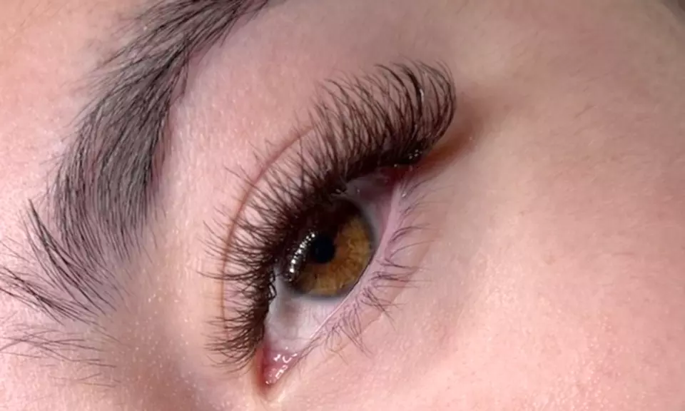 Transform Your Look with Fairy Lashes or Classic Lashes
