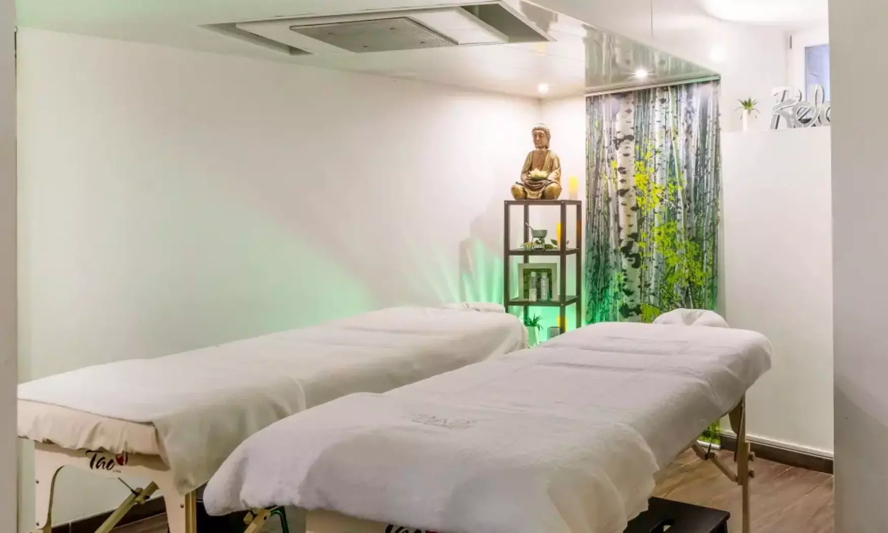 Soins visage avec Le bain aux plantes