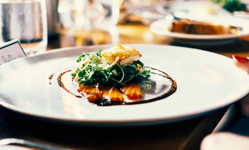 Image 5: Eisstockschießen – in Kombination mit Verzehr buchbar