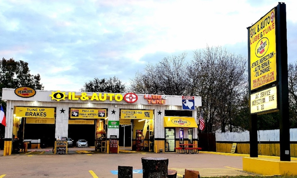Semi or Full Synthetic Oil Change with 29-Point Safety Inspection