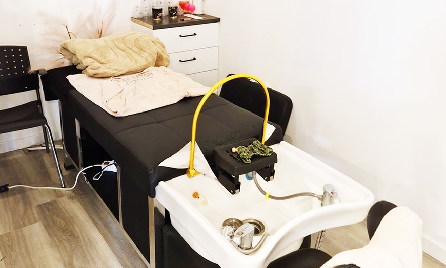 Image 2: Japanse head spa beleving vol rust en verzorging voor lichaam en geest