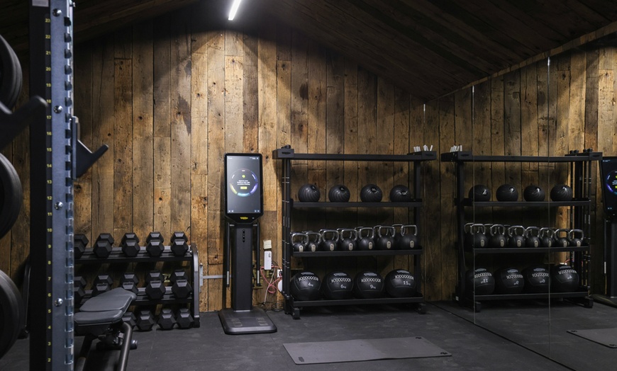 Image 25: 5* Decadent Hotel Break for Two with English or Thai Dining experience