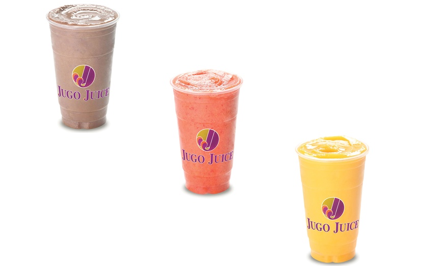 Image 2: Large Juice or Smoothie