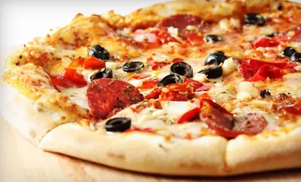 $15 for $30 Worth of Italian-American Fare and Drinks at Papa's Restaurant and Deli - Primary Image