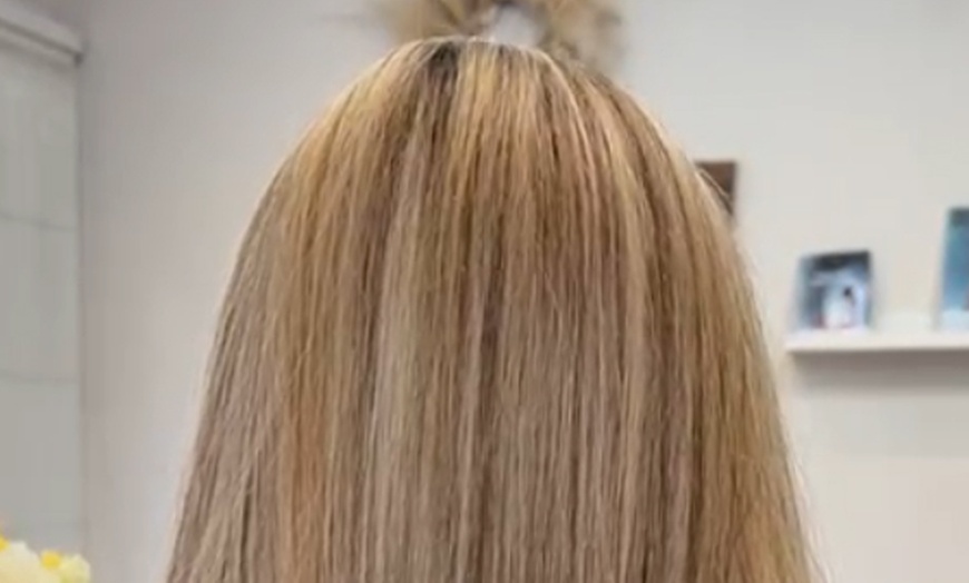 Image 3: Revamp Your Style with Wash & Cut with Blowdry and Styling 