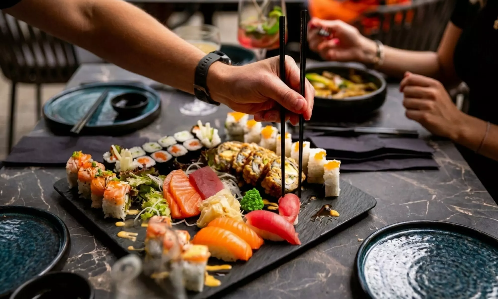 2 Std. Sushi-Workshop inkl. Sushi-Set zum Mitnehmen für 1-2 Personen