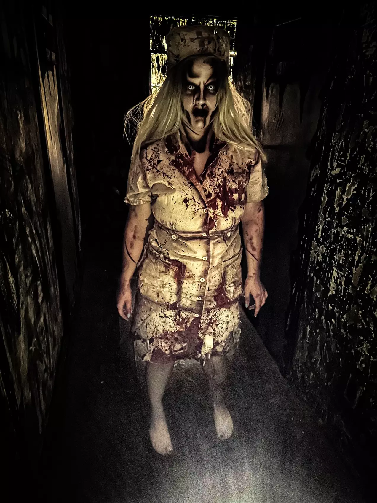 Horrifying Haunted House Admission for 1-4 People w/ a Beverage