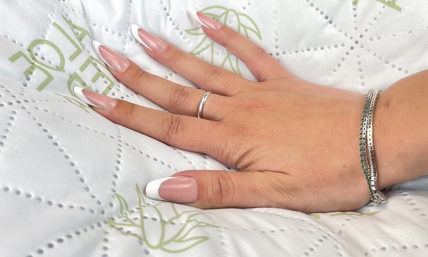 Image 3: 2 oreillers à mémoire de forme ergonomiques 