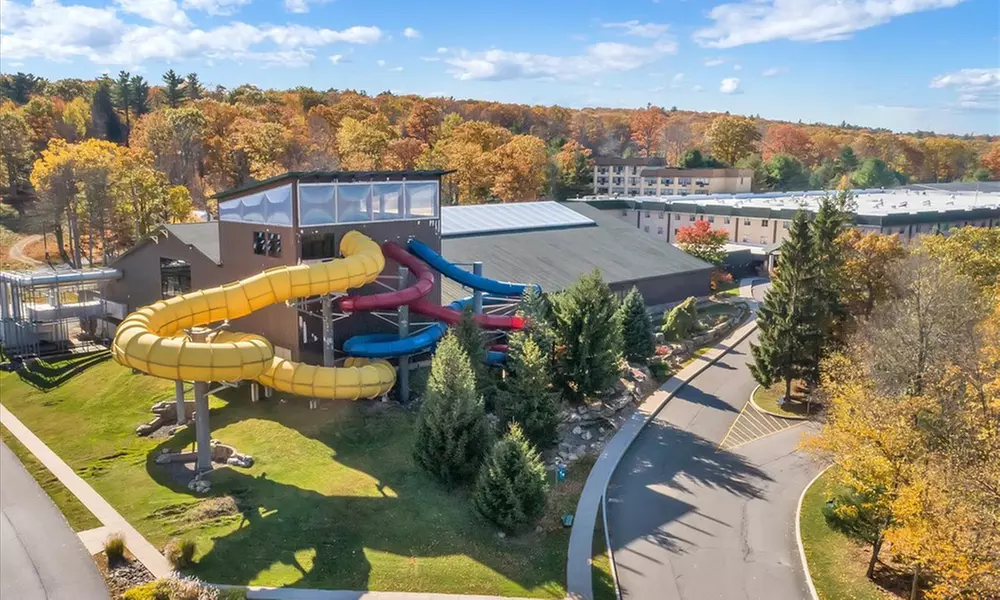 Member-Only Deal: Winter Retreat with Indoor Pools & Nearby Snow Fun