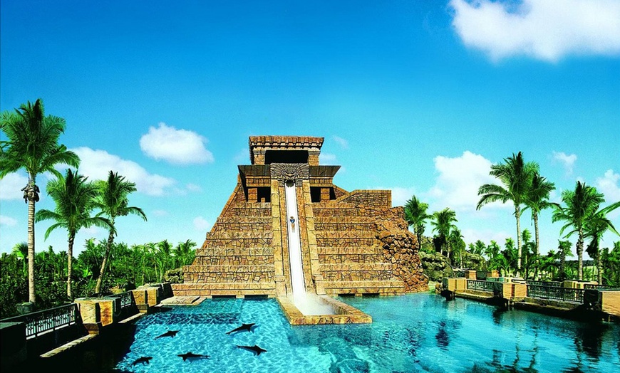 Image 2: Aquaventure Waterpark with optional entry to the LostChambers Aquarium