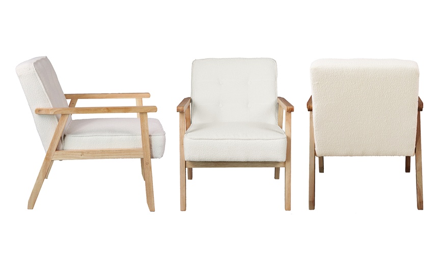 Image 3: Sillón con acolchado suave o de rizo y patas de madera, de Doosense