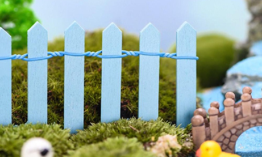 Image 7: One or Two Mini Fences