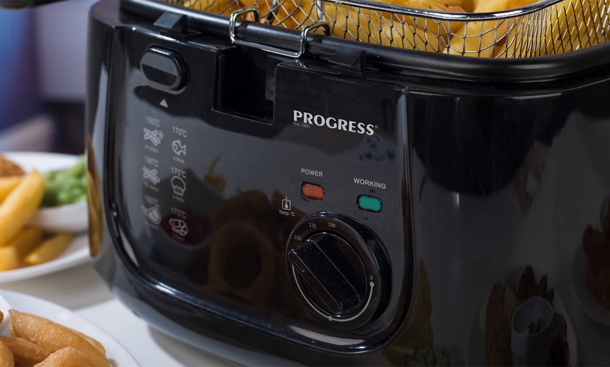 Image 25: Progress Deep Fat Fryer