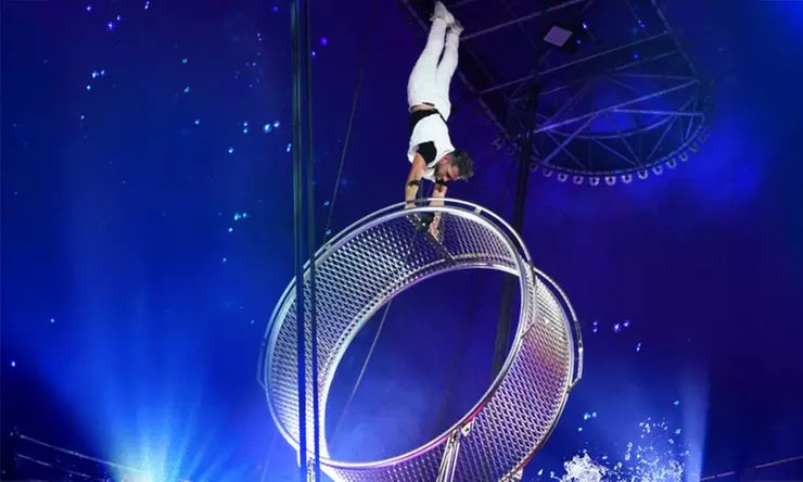 Du 22 nov au 11 janv 2026 : 1 place en gradin pour ACQUA, la féerie aquatique du Cirque Mondial (29% de remise) - Primary Image