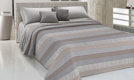 Copriletto in piquet di cotone Azteco, disponibile in 3 dimensioni e vari colori