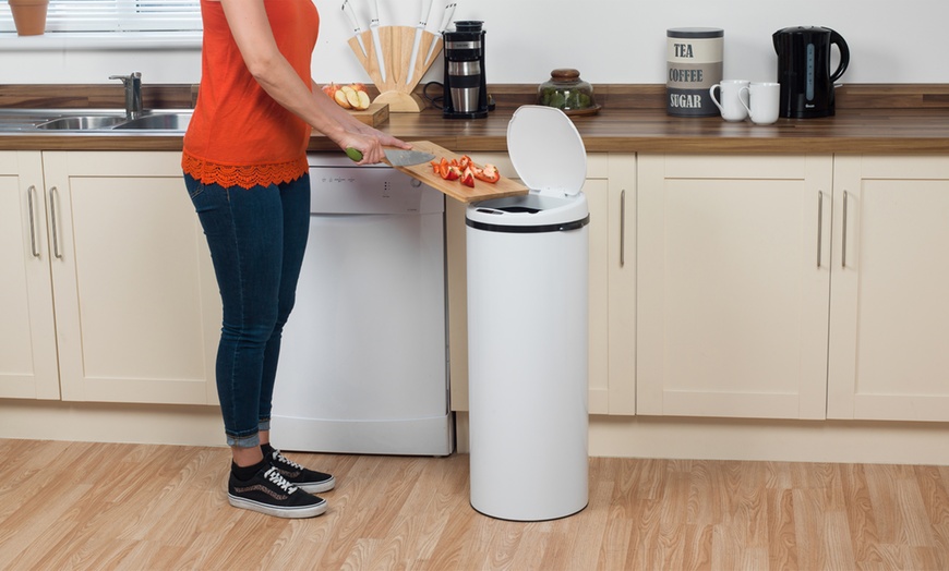 Image 19: Russell Hobbs 50L Sensor Bin