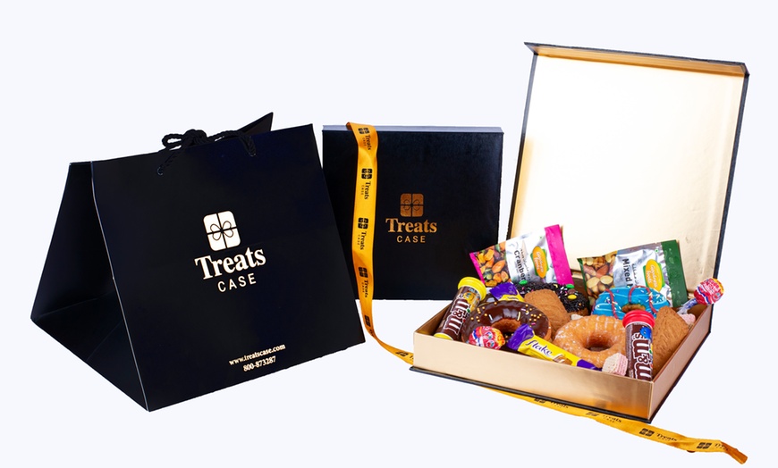 Image 3: AED 100 Towards Treats Boxes