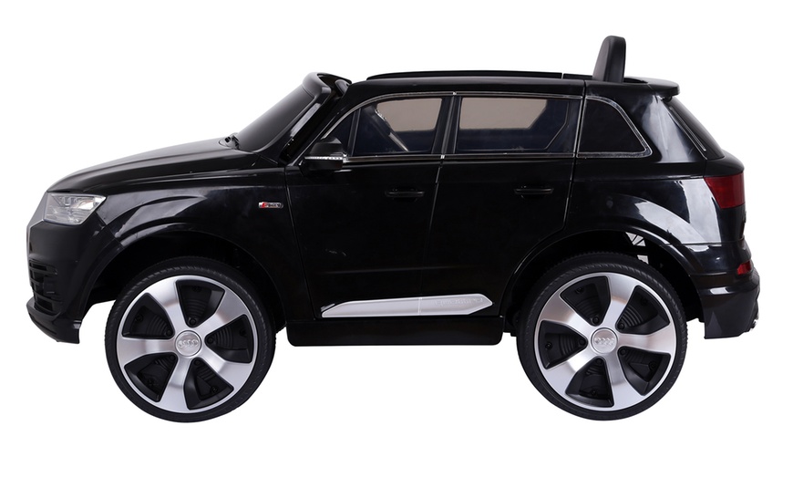 Image 3: Audi Q7 Electric Car For Children