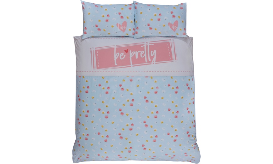 Image 12: Clearance Duvet Set