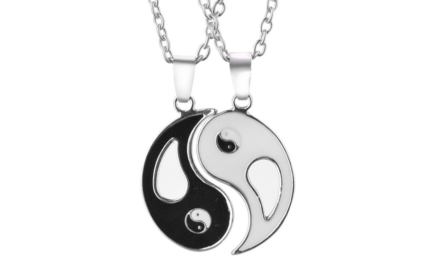 Image 1: Ying Yang Couples Necklace