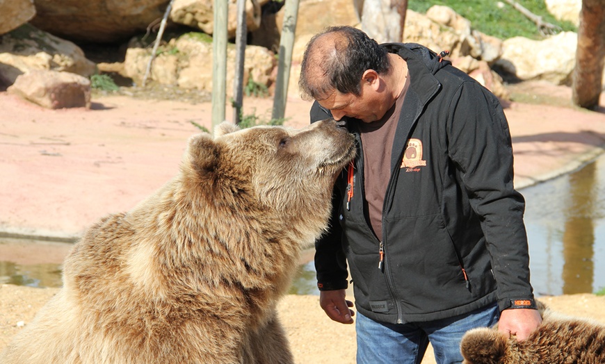 Image 5: Entrées adulte et enfant au choix au Zoo Refuge La Tanière 