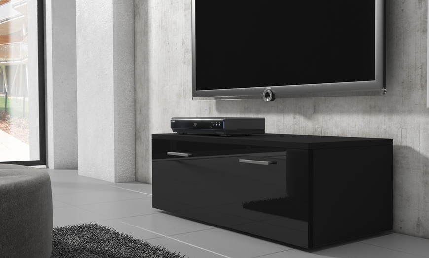 Image 2: Boston TV Unit