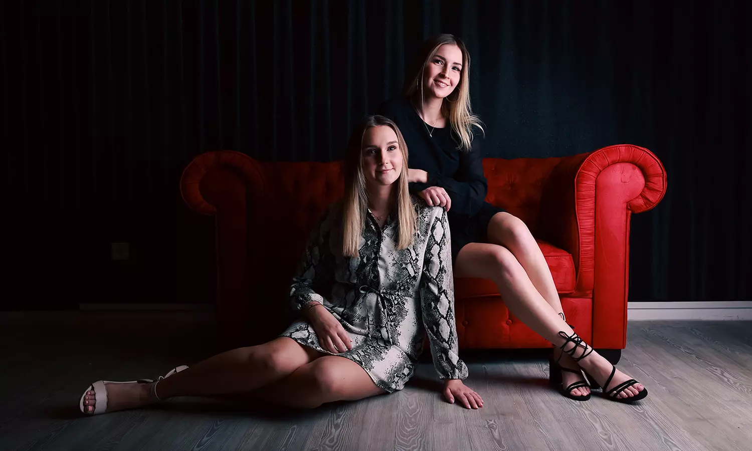 Family- oder Kinder-Fotoshooting für bis zu 6 Personen bei Prifoto - Fotostudio in Dortmund (bis zu 77% sparen) - Primary Image